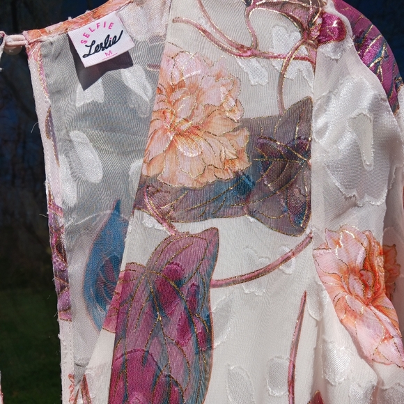 Selfie Leslie Dress - Picture 2 of 13